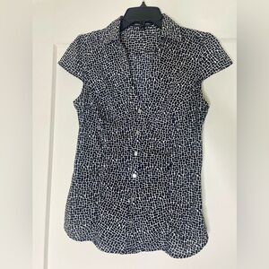 Express women’s blouse size M, black and white print